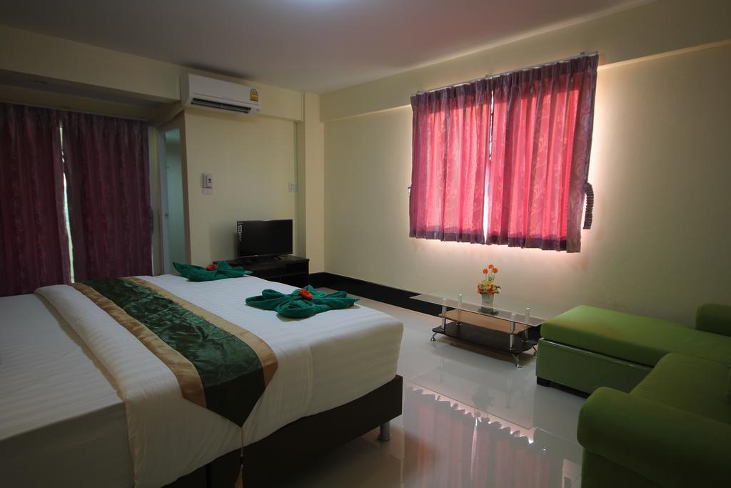 Windsor Resort Лопбури Номер фото