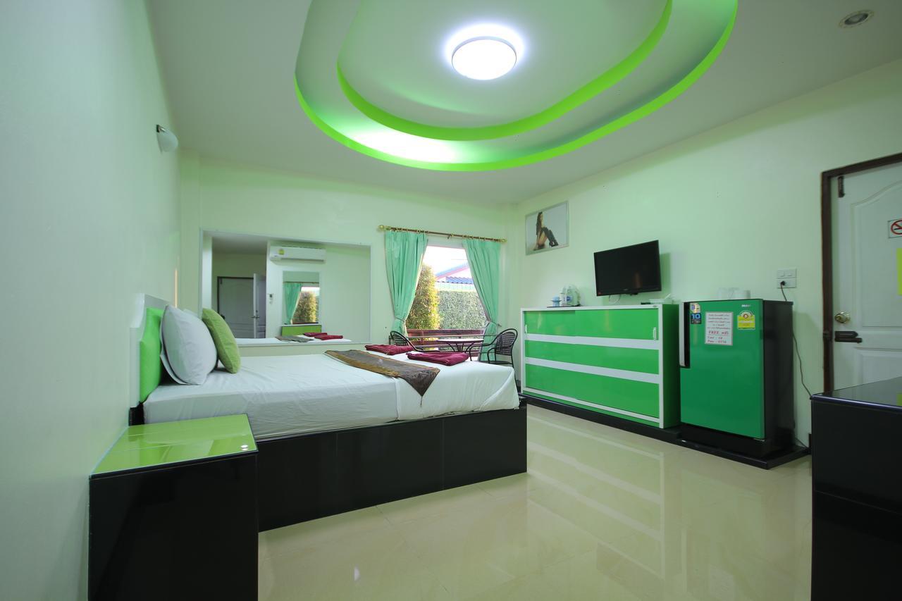 Windsor Resort Лопбури Экстерьер фото