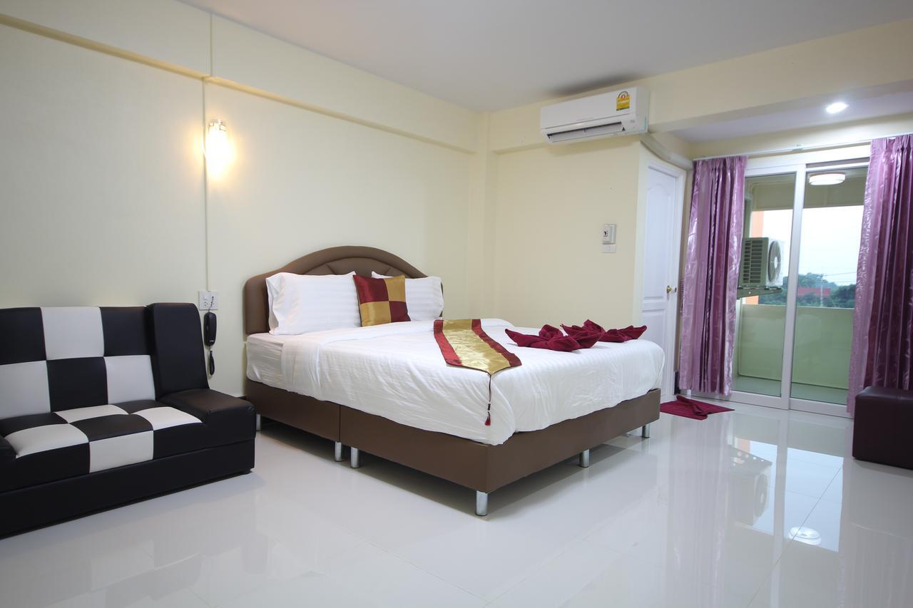Windsor Resort Лопбури Экстерьер фото